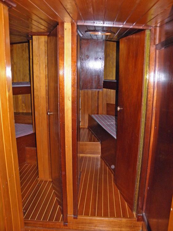 Fore ship, Accommodation